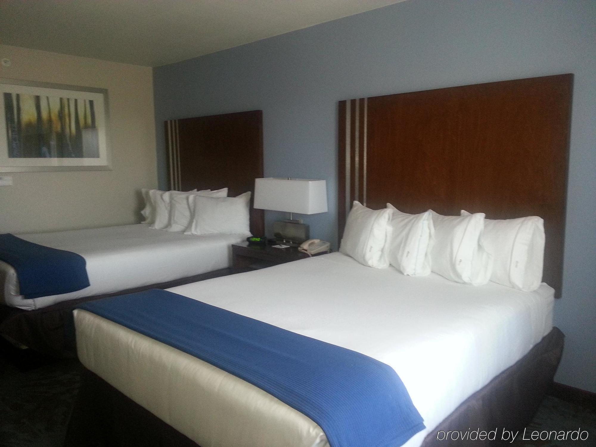 Holiday Inn Express & Suites San Antonio Nw Near Seaworld, An Ihg Hotel Ngoại thất bức ảnh